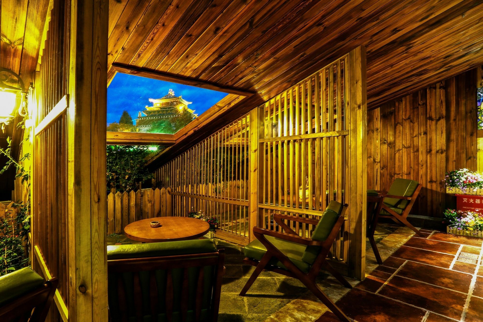Shangri-La Royal Boutique Inn ภายนอก รูปภาพ